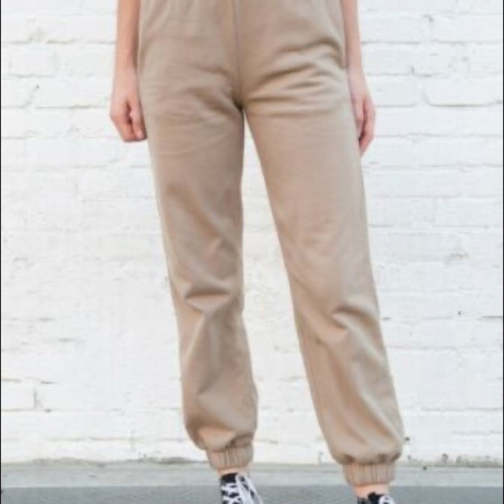 Rosa Sweatpants Brandy Melville